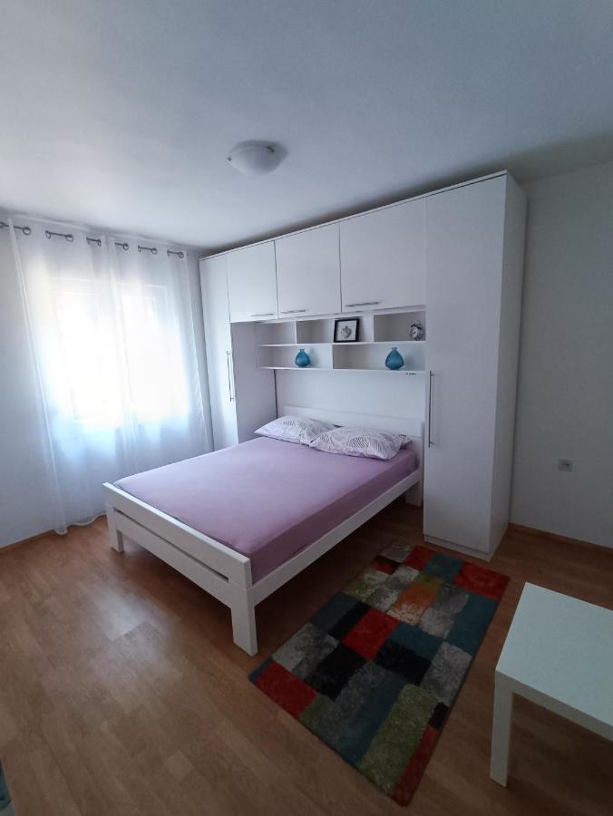 Apartmani Biba Novi Vinodolski Exterior foto